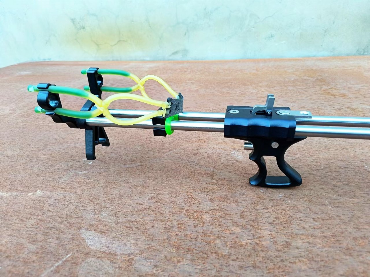 Flymars 1275 Hunting Slingshot Rifle Rod Diameter 12MM Power 75CM