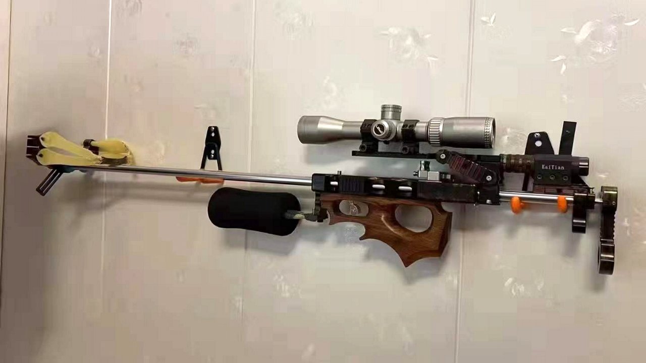 Flymars 707514 HeavyDuty Hunting Slingshot Rifle Deluxe Collector