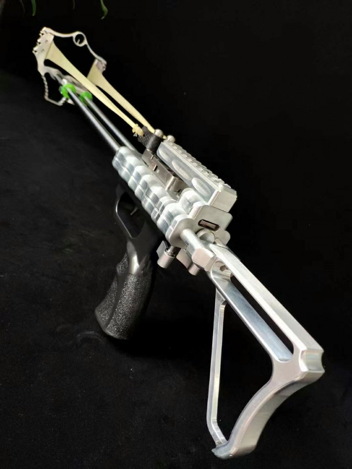 Flymars 6061 Hunting Slingshot Rifle 12MM Rods Bands 70CM Pull